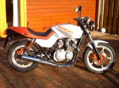 1982 Suzuki GS 650 G Katana photo